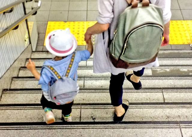 ダメな母親だと責める前に、カラダを緩めて心のスペースを作ろう